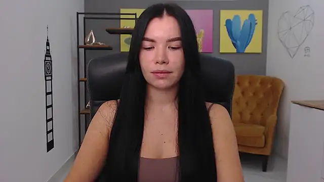 MadisonGomes online show from October 2025 08:18:02 AM