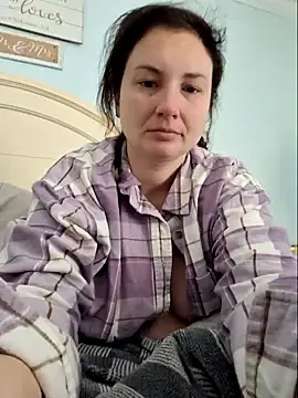 Snapshot of MilfyMrsRobinson chatting on January 2025 03:02:01 PM MilfyMrsRobinson online show from January 2025 03:02:01 PM