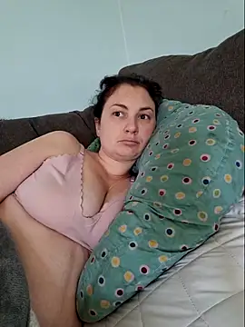 Snapshot of MilfyMrsRobinson chatting on February 2025 03:26:01 PM MilfyMrsRobinson online show from February 2025 03:26:01 PM