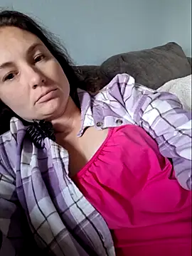 Snapshot of MilfyMrsRobinson chatting on February 2025 08:38:02 PM MilfyMrsRobinson online show from February 2025 08:38:02 PM
