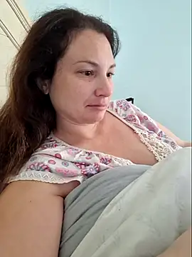 Snapshot of MilfyMrsRobinson chatting on March 2025 02:19:02 PM MilfyMrsRobinson online show from March 2025 02:19:02 PM
