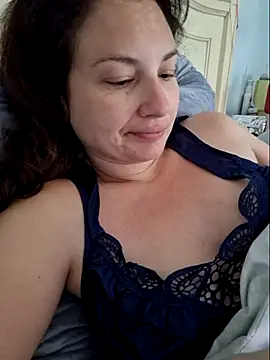 Snapshot of MilfyMrsRobinson chatting on March 2025 01:01:01 PM MilfyMrsRobinson online show from March 2025 01:01:01 PM