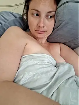 Snapshot of MilfyMrsRobinson chatting on March 2025 02:30:01 PM MilfyMrsRobinson online show from March 2025 02:30:01 PM