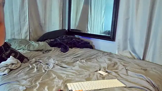 Snapshot of RyleyRydes chatting on February 2025 12:25:02 PM RyleyRydes online show from February 2025 12:25:02 PM