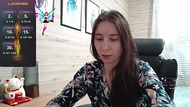 Snapshot of Wowpornoo chatting on October 2025 09:17:02 AM Wowpornoo online show from October 2025 09:17:02 AM