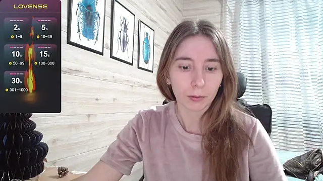 Snapshot of Wowpornoo chatting on November 2025 11:02:01 AM Wowpornoo online show from November 2025 11:02:01 AM