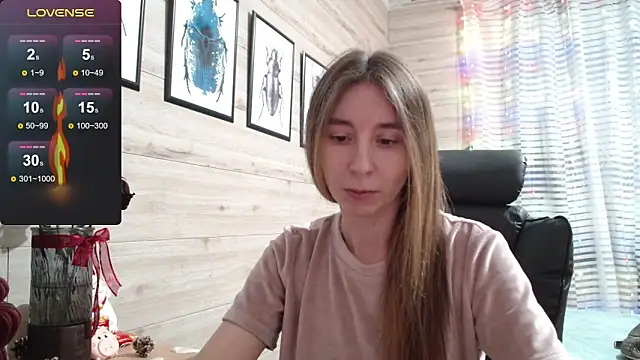 Snapshot of Wowpornoo chatting on December 2025 01:27:02 PM Wowpornoo online show from December 2025 01:27:02 PM