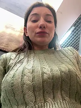 Snapshot of MooonReal chatting on March 2025 09:31:02 AM MooonReal online show from March 2025 09:31:02 AM