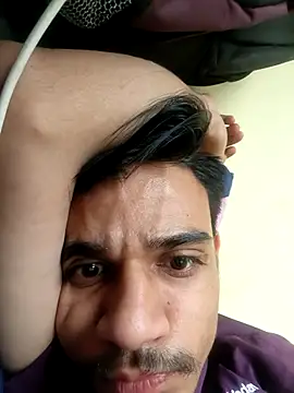 Snapshot of yashzae chatting on November 2025 11:49:01 AM yashzae online show from November 2025 11:49:01 AM