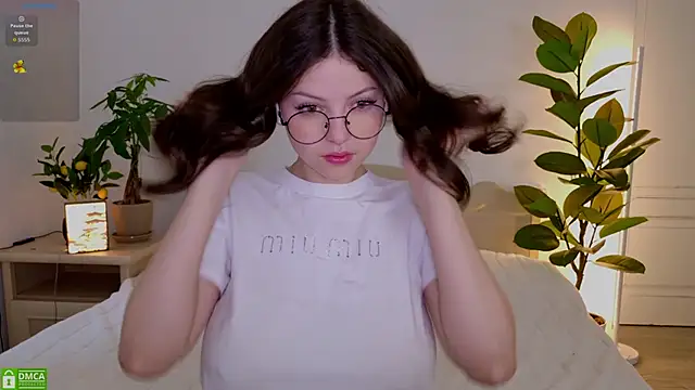 pusichka online show from October 2025 06:55:01 AM