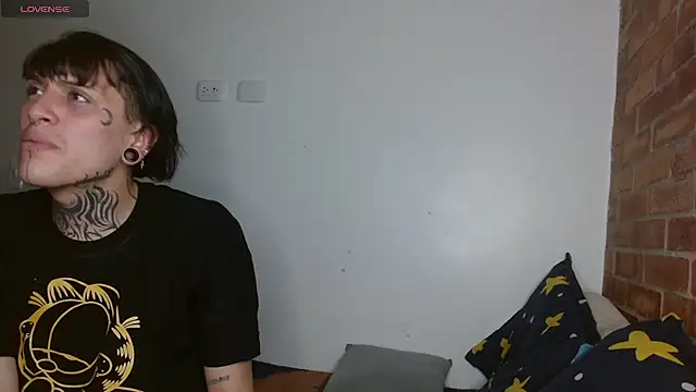 charlotbelucci  online show from December 2025 11:16:02 AM