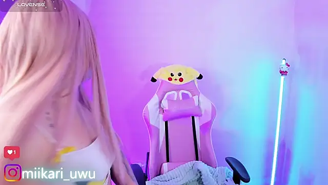 Ahri Elderwood online show from October 2025 03:36:02 AM