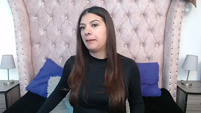 Snapshot of Abril_Squirt chatting on January 2025 04:04:01 AM Abril Squirt online show from January 2025 04:04:01 AM