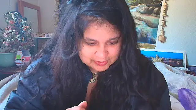 Snapshot of MelanieFawker chatting on December 2024 09:19:01 PM MelanieFawker online show from December 2024 09:19:01 PM