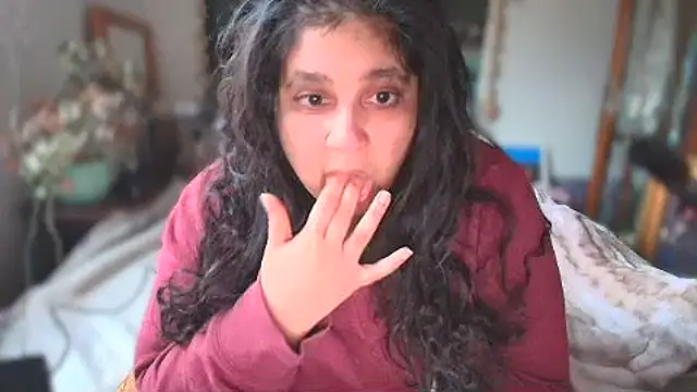 Snapshot of MelanieFawker chatting on January 2025 11:43:02 PM MelanieFawker online show from January 2025 11:43:02 PM