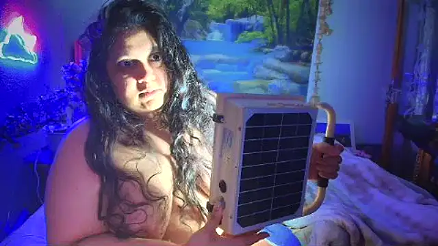 Snapshot of MelanieFawker chatting on February 2025 04:37:02 AM MelanieFawker online show from February 2025 04:37:02 AM