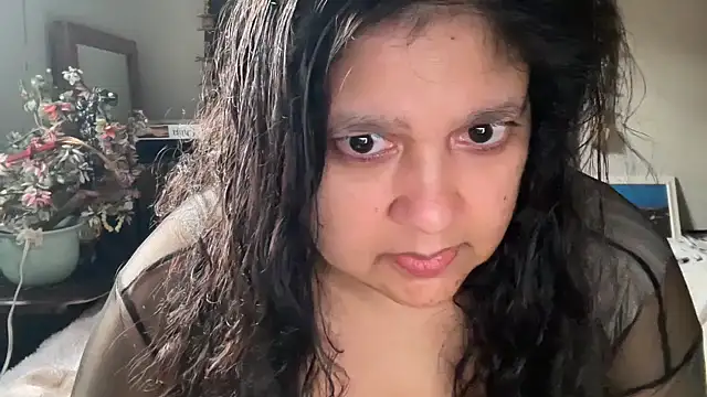 Snapshot of MelanieFawker chatting on October 2025 02:16:02 PM MelanieFawker online show from October 2025 02:16:02 PM