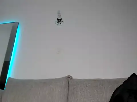 Mochamammy online show from March 2026 06:48:02 PM