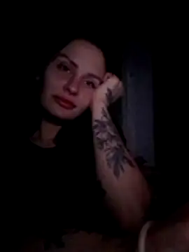 Tracey Izzy online show from December 2025 10:50:01 PM