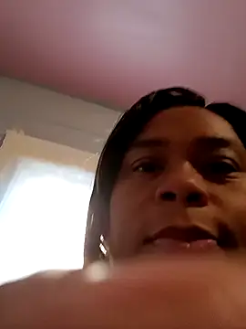 Snapshot of pinkpassionpleaser chatting on December 2024 06:59:01 PM pinkpassionpleaser online show from December 2024 06:59:01 PM