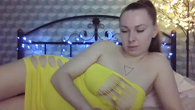Snapshot of _Leslyy_Solo_1 chatting on January 2025 01:05:01 PM Leslyy Solo 1 online show from January 2025 01:05:01 PM