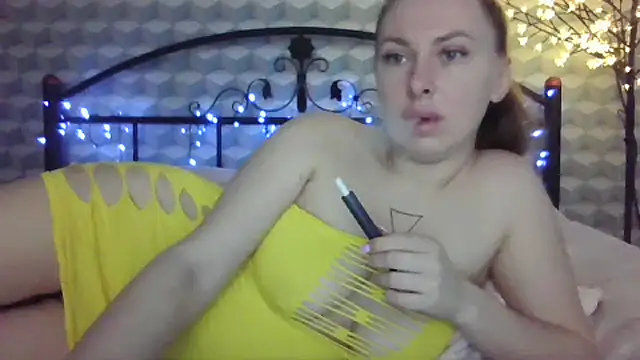 Snapshot of _Leslyy_Solo_1 chatting on January 2025 12:06:01 PM Leslyy Solo 1 online show from January 2025 12:06:01 PM