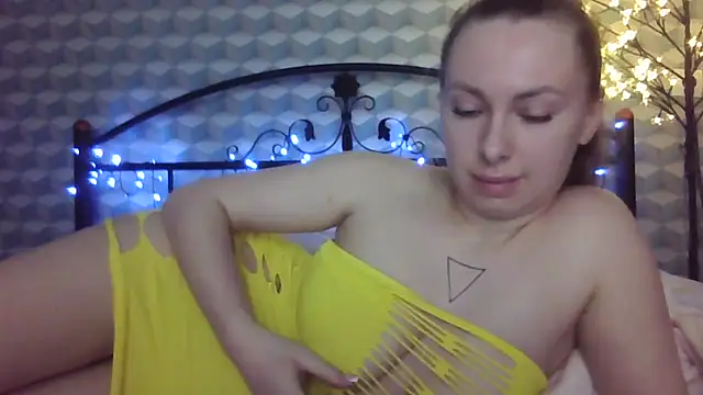 Snapshot of _Leslyy_Solo_1 chatting on February 2025 06:55:01 PM Leslyy Solo 1 online show from February 2025 06:55:01 PM