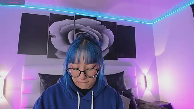 Snapshot of sofi_bakerr chatting on September 2025 11:37:02 AM sofi bakerr online show from September 2025 11:37:02 AM