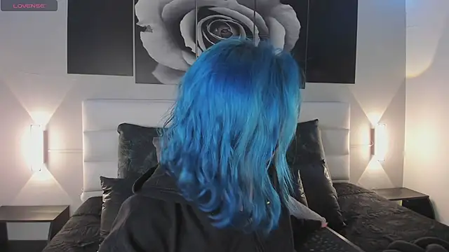 Snapshot of sofi_bakerr chatting on October 2025 11:39:01 AM sofi bakerr online show from October 2025 11:39:01 AM