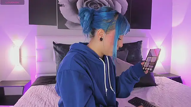 Snapshot of sofi_bakerr chatting on October 2025 11:42:01 AM sofi bakerr online show from October 2025 11:42:01 AM