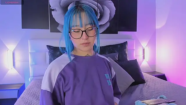 Snapshot of sofi_bakerr chatting on October 2025 11:33:02 AM sofi bakerr online show from October 2025 11:33:02 AM