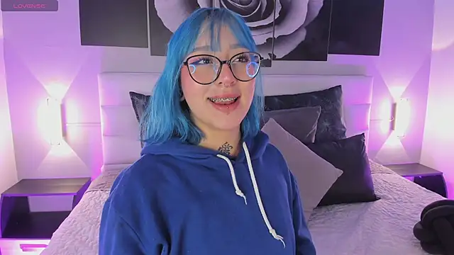 Snapshot of sofi_bakerr chatting on October 2025 11:31:02 AM sofi bakerr online show from October 2025 11:31:02 AM