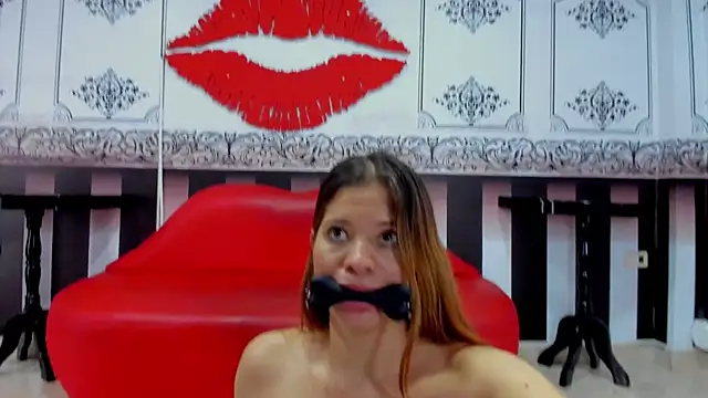 Snapshot of JAYLEN_BDSM chatting on January 2025 06:33:02 PM JAYLEN BDSM online show from January 2025 06:33:02 PM