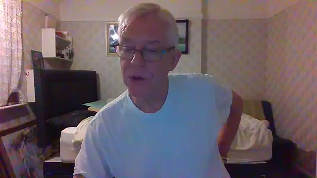 shaun63m online show from November 2025 02:06:01 AM