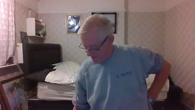 shaun63m online show from November 2025 01:30:02 AM