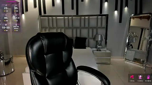 HannaConnor  online show from March 2026 04:30:02 AM