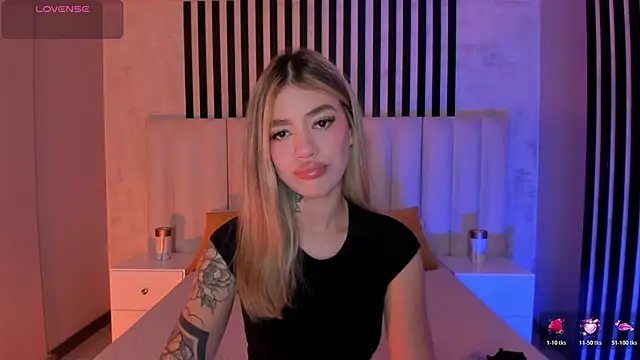 ViolettHansson online show from June 2026 09:54:01 AM