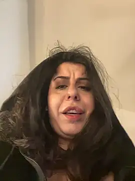 Snapshot of holyeroticss chatting on March 2025 06:05:02 PM holyeroticss online show from March 2025 06:05:02 PM