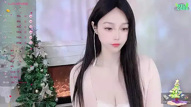 Kiss-18 online show from December 2024 01:02:01 PM