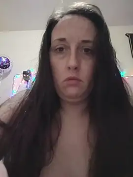 PhatAss Kummmilla online show from November 2025 03:42:02 AM