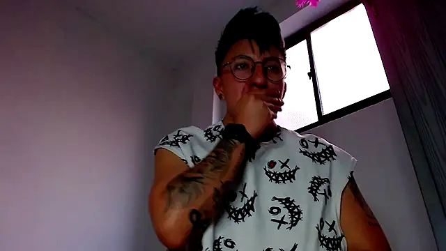 Snapshot of Sexyboy_666 chatting on October 2025 02:09:01 PM Sexyboy 666 online show from October 2025 02:09:01 PM