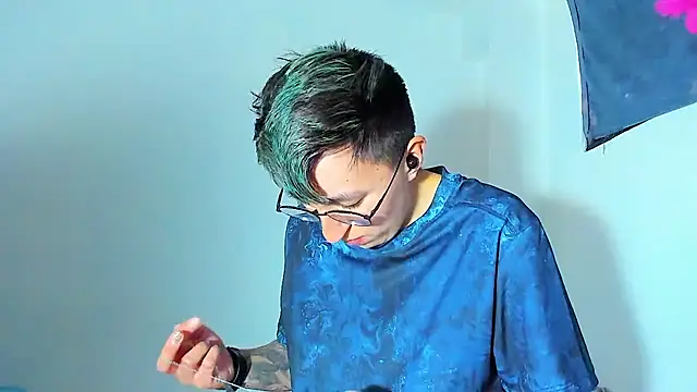 Snapshot of Sexyboy_666 chatting on December 2025 12:20:01 PM Sexyboy 666 online show from December 2025 12:20:01 PM