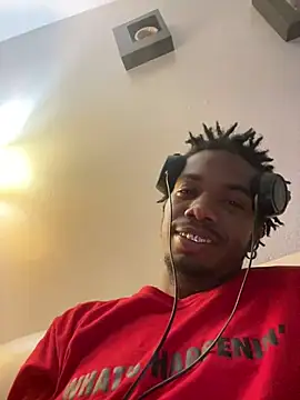 SlimeCrownzOut5 online show from December 2024 10:23:02 PM