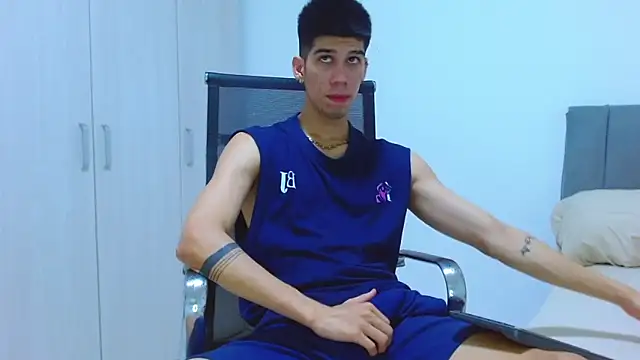 Snapshot of jhony-sex chatting on October 2025 04:09:01 AM jhony-sex online show from October 2025 04:09:01 AM