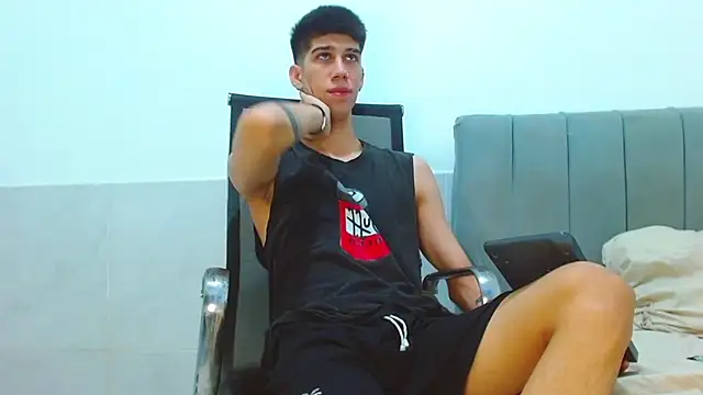 jhony-sex online show from May 2026 06:30:01 AM