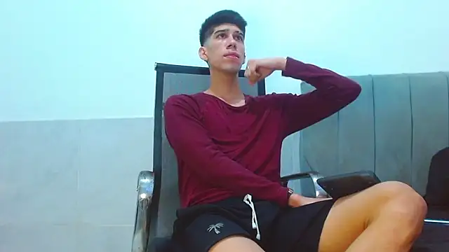 jhony-sex online show from June 2026 07:43:01 AM