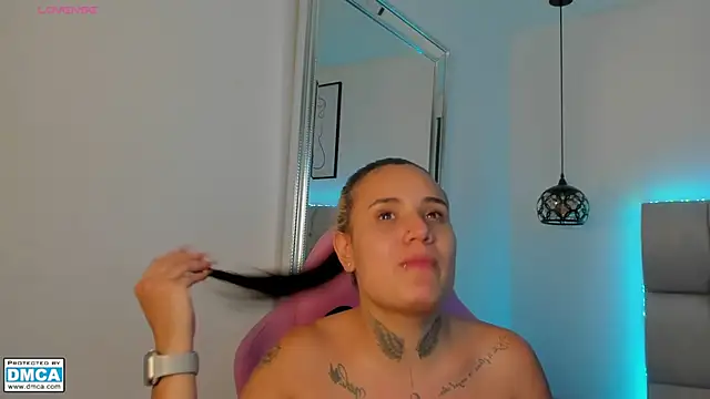 Snapshot of Susan-Sweet-7 chatting on March 2026 07:51:02 PM Susan-Sweet-7 online show from March 2026 07:51:02 PM