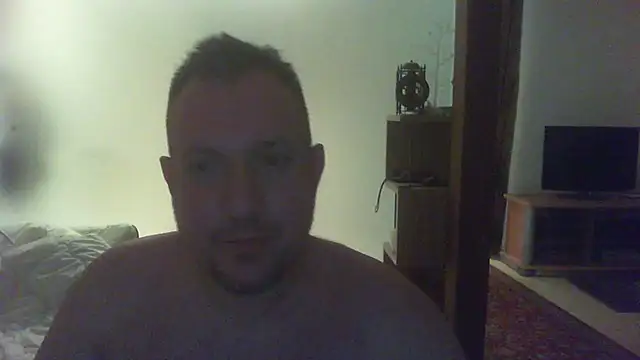 Mike 12hot online show from March 2026 06:47:01 PM
