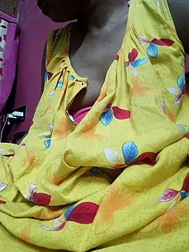 Snapshot of Bengoli--bhabhi chatting on February 2025 09:33:01 AM Bengoli--bhabhi online show from February 2025 09:33:01 AM