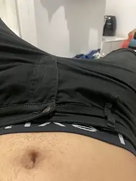 Snapshot of thfrances chatting on February 2025 10:03:02 PM thfrances online show from February 2025 10:03:02 PM